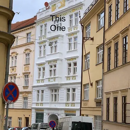 Apartment Skolska *